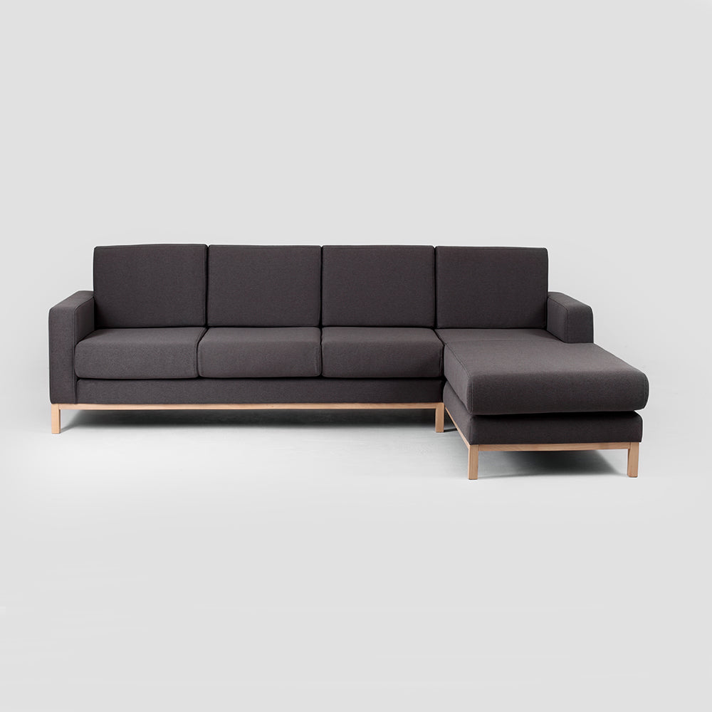 Ecksofa mit Chaiselongue Rechts, 4-Sziter, aus Stoff Scandic Large Anthrazit (2)